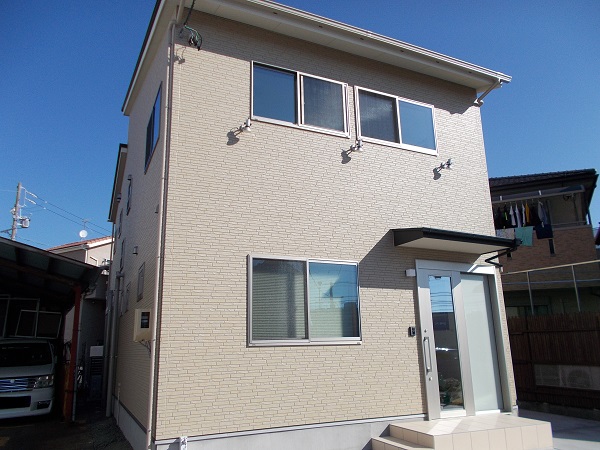 店舗付き住宅 店舗外観